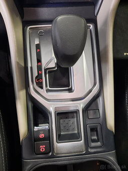 Subaru Forester 2,5L benzín 4x4 136 kW/185 PS - 10