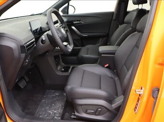 MG 4 LUXURY 64kwh - NOVÉ - MAX VÝBAVA - 10