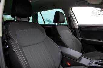 Škoda Superb Combi 2.0TDI DSG automat - 10