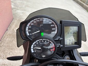 BMW F800R - 10