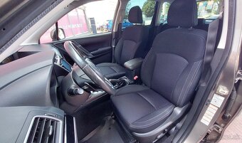 Subaru Forester 2.0i-L 110kW CVT Comfort - 10