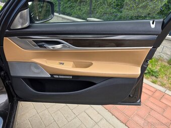 BMW 750D XDRIVE LONG G12 - 10