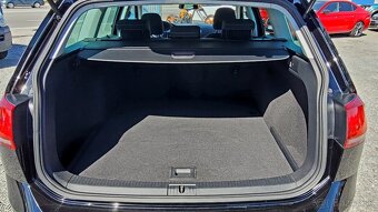 Volkswagen Golf Variant 2.0 TDI-110kw Lounge 4MOTION - 10