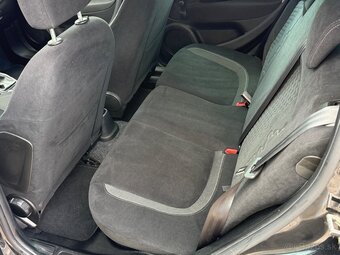 Fiat Grande Punto 1.4 8v Lounge - 10