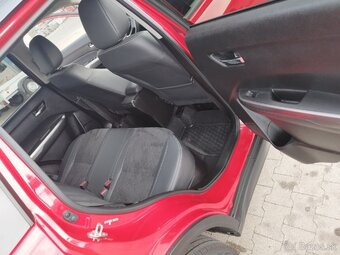 suzuki vitara 1.4 rok 2024 - 10