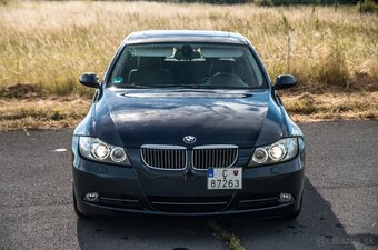 BMW E90 330i N52 6q Manuál - 10