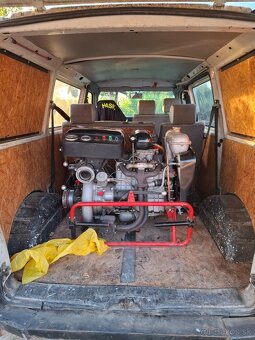 Volkswagen Transporter T4 2.4D - 10