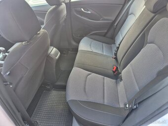Hyundai i30 CW 1.6 CRDi Comfort - 10