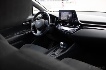 Toyota C-HR 1.8 Hybrid Executive E-CVT FWD - 10
