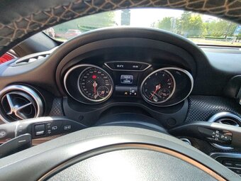 MERCEDES A180 A/T - 10