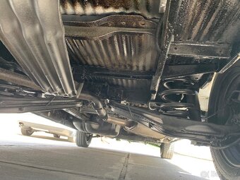 Transporter T4 2,5TDI 65.kW. mot AJT - 10