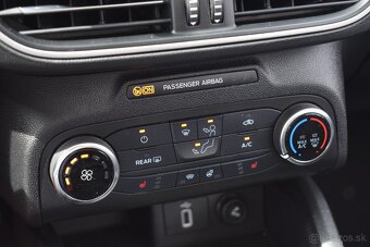 Ford Focus Kombi 1.5 TDCi EcoBlue Titanium - 10