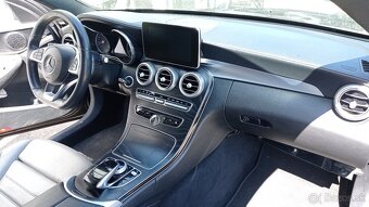 Mercedes-Benz Třídy C, Mercedes-Benz C 220d AMG Line - 10