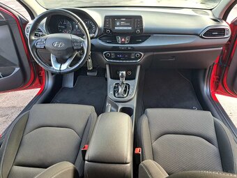 Hyundai i30 1.6 CRDi 110 Comfort 7DCT - 10