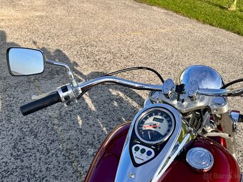 Kawasaki VN 900 - 10