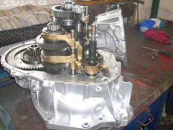 >> Nabízíme opravy CVT převodovek , multitronic - 10