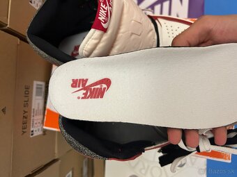 Jordan 1 Retro High OG Chicago Lost and Found - 10