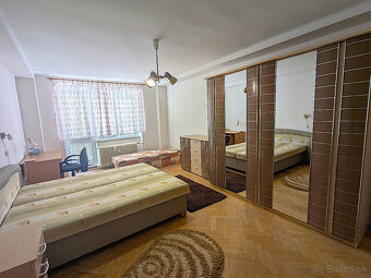 Tehlový, 2 izb blízko historického CENTRA, zariadený, balkón - 10