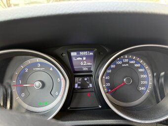 Predám Hyundai i 30 - 10