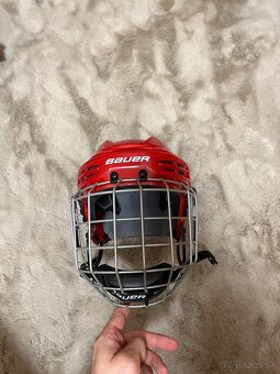 Hokejová výstroj - 10