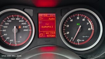 Alfa romeo 159 2,2 jts TI + bose 1700€ - 10