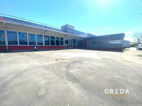 CREDA | prenájom 2 780 m2 budova v priemyselnom areáli, Nitr - 10