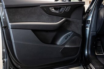 Audi SQ7 - 10