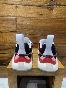 Y-3 Shiku Run 38 - 10