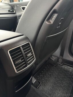 Kia sportage 1.6 T-GDi HEV Platinum AWD A/T 4x4 - 10