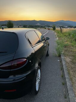 Alfa Romeo 147 - 10