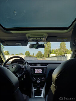 Škoda Octavia Combi 2.0 TDI - 10