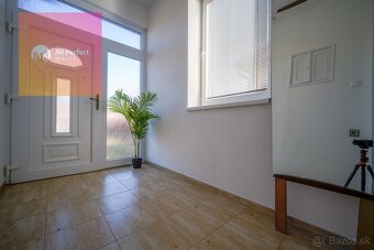 Na predaj rodinný 3,5 izbový dom pred rekonštrukciou v Šinta - 10