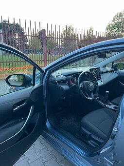 Toyota Corolla sedan 1.5 Style 2022 - 10