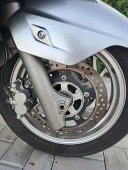 Suzuki Burgman 400 K7 - 10