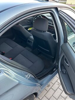 BMW E90 320d 120kw - 10