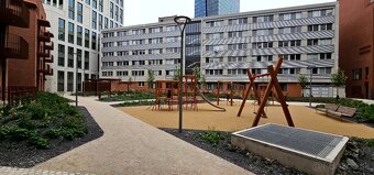Predáme 2izb byt v Zwirne s veľkou loggiou - 10