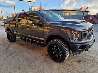 Ford F-150 5.0 4x4 A/T Raptor paket, športový výfuk - 10