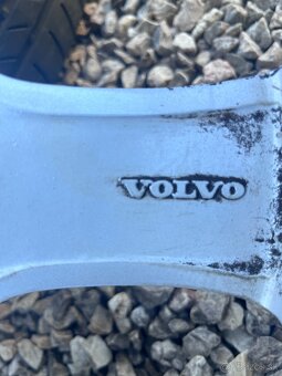 Orig. Hlinikove disky Volvo R17 5x108 - 10