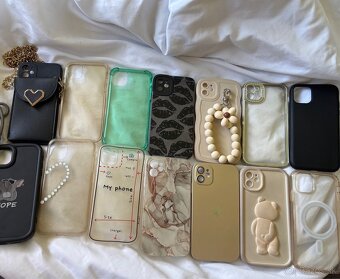 iPhone 11 - 10