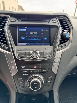 Hyundai Santa Fe 4x4, 2014 - 10