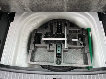 Octavia Combi 2.0 TDI First Edition - 10