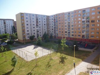 3-izb. byt s loggiou: KOMPLET ZARIADENÝ a ZREKONŠTR., 65 m2 - 10