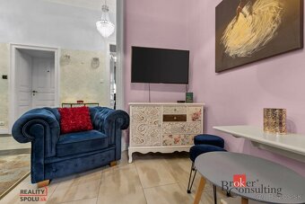 LUXUSNÝ BYT PRI PREZIDENTSKOM PALÁCI - BEZ PROVÍZIE PRE RK - 10