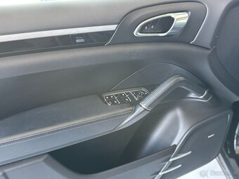 Porsche Cayenne Diesel 245k Tiptronic S 2014 220000km - 10
