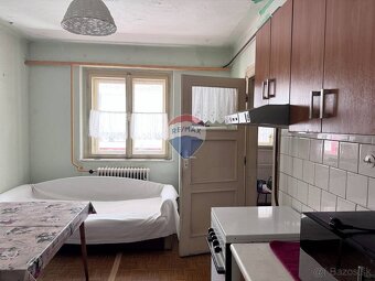 RE/MAX | Rodinný dom na predaj Šaľa-Veča s romantickým pozem - 10