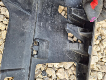 Výstuha, spojler, difuzor, plast nárazníka - 10