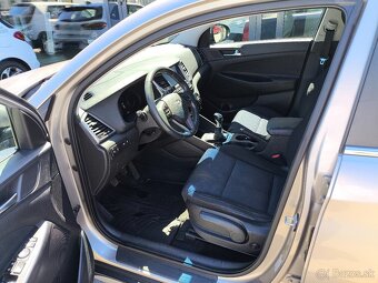 Hyundai Tucson 1.7 CRDi Style - 10