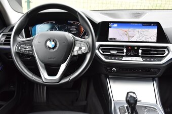 BMW Rad 3 Touring 320d xDrive AT 4X4 SR 2021 DPH - 10