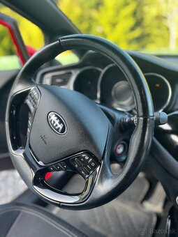 Kia Cee’d 1.6 GDI 99 kW | 3‑dverák | 2014 | 100 500 km | Hat - 10
