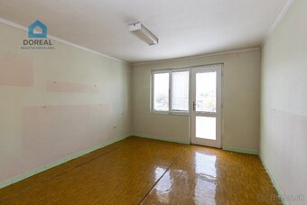 RODINNÝ DOM S POZEMKOM 1506m² • M. Nešpora • Senica - 10